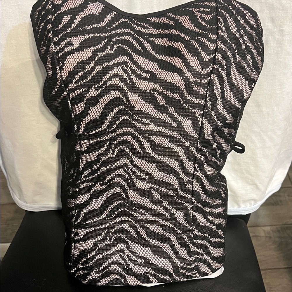 Chic Zebra Print Tank Top